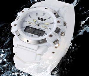 Double affichage montre skmei hommes women sports montres sportives imperméables en quartz horloge de mode militaire robe multifonctionnelle wristwatche9872096