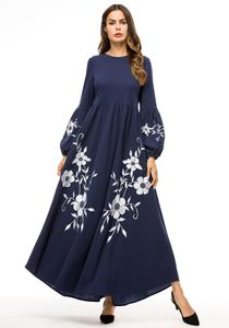 Dubai Abayas para mujeres Flores azul oscuro Vestido musulmán Musulmán Kaftan Turquía árabe Ropa islámica de manga larga Bangladesh Robe1992226