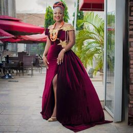 Dubaï arabe épaule dénudée bordeaux robe formelle femmes élégant côté fendu ruché appliques dentelle dorée robe de soirée Aso Ebi Vestido Longo Festa