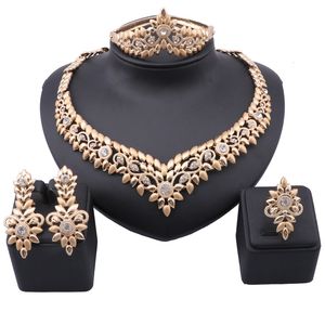 Dubai Gold Color Crystal Sieraden Set Merk Nigeriaanse bruiloft vrouw accessoires Afrikaanse kralen bruidsjuwelen sets