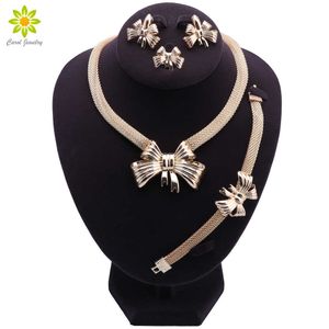 Dubai gouden kleur sieraden sets voor vrouwen Afrikaanse bruiloft bruids charme ketting oorbellen armband ring hanger sieraden set H1022