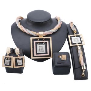 Dubai goud kleurrijke sieraden sets voor vrouwen vierkante hanger kristallen ketting oorbel set Nigeriaanse bruids bruiloft kostuum sieraden