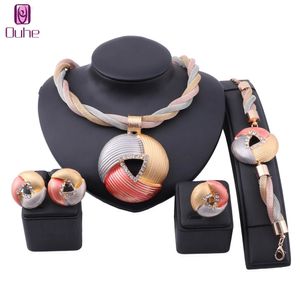 Dubai Gouden Sieraden sets Voor Vrouwen Grote Ketting Oorbel Ring Armband Kristallen Sieraden Set Italiaanse Bruids Bruiloft Accessoires Sets