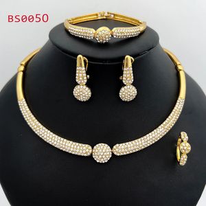 Dubai Vergulde Sieraden Set Vintage Ronde Charme Strass Ketting Armband Oorbel Ring Voor Bruiloft Bruid Vrouwen Sets 240130