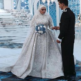Robes de mariée Dubai pour femmes robes de mariée 2022 luxe saoudien dentelle a-ligne col haut musulman manches longues scintillantes abiti da s267T