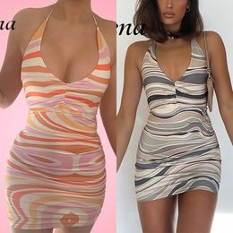 Duena Tie Dye Mini Bodycon vestido Club Wear verano señoras ropa mujer estampado espalda descubierta hombros descubiertos vestido tubo marrón 2021 X0521