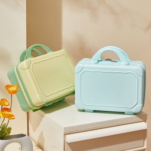 Duffel -tassen 14 inch vintage make -up case reizen draagbare handbagage mini vrouwelijk klein cosmetisch cadeau voor vrouwen koffer opbergtas 230424