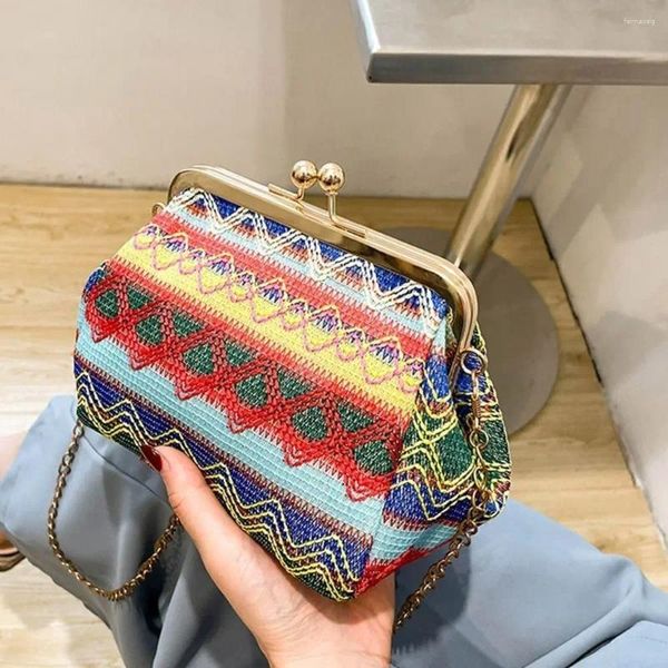 Sacs Duffel 1pc Sac à bandoulière de style ethnique Fashion Crossbody Foot Bohemian Women Sac à main voyage petit sac à dos