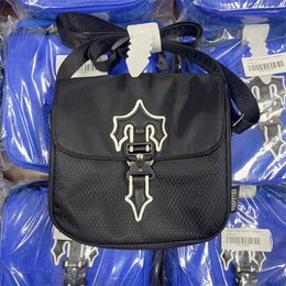 Duffel Bags 2022 Trapstar London Black Reflective Bag Luxe mode enkele schouder Cross Body Men Dames Paar Irongate T Letter Handtas
