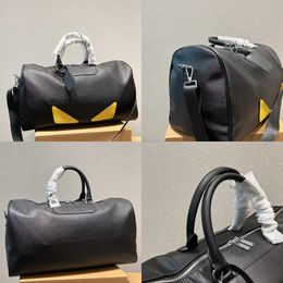 Duffel Bags designer fourre-tout sac à main gym bagages sacs de voyage Sacs à main en cuir haute capacité Sacs à bandoulière de luxe Unisexe Yoga Bagages 221029