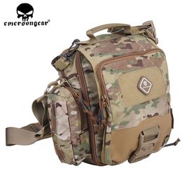 Plunjezakken Emersongear Tactical Tablet Notebook Medium Messenger Outdoor Travel Crossbody Bag Airsoft Militaire Jacht Schoudertas 230710