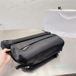 Duffel Bags European en American Hen's Dames Nylon Cloth Postman Bag Waterd Oxford Three in One Backpack Messenger