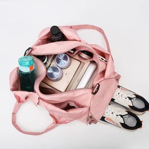 Duffel Bags Fashion Carry On Travel Bag grote capaciteit Weekender Overnachting Duffle met schoencompartiment sportfitness voor vrouwen