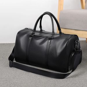 Sacs polochons Lagre capacité cuir hommes femmes sac de voyage bagage à main sac week-end homme sac polochon sac à bandoulière Gym Fitness sac à main 231019