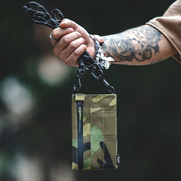 Bolsas de lona Maden 2023 Retro Mountain Style Camuflaje Crossbody Bolsa Solo Hombro Táctico Al aire libre Cintura Vertical Teléfono celular