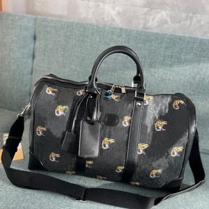 Duffel Bags Mens Weekend Kee Pall Tote Bandouli Bandana Designer Travel Bandouliere Bagage Kepall Bag Men Leer Handtas Duffle Animal Printing