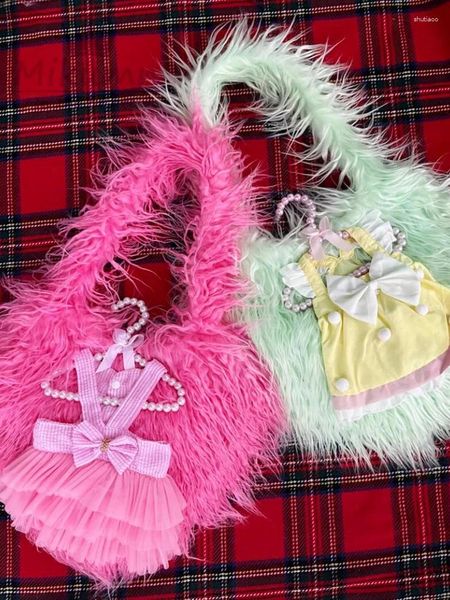 Sacs Duffel Mikumn Y2K Japonais Kawaii Rose Vert Sac à bandoulière en peluche pour femmes filles Belle hiver chaud moelleux sac à main Harajuku Streetwaer