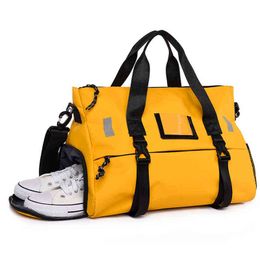 Duffel Bags Multifunction Sports Fitness Crossbody Gym Yoga Bag Travel Handtas voor vrouwenweekend Travelzakken Bolsa SAC 220626