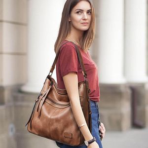 Duffel Bags Zipper Tote Sacs à main pour femmes Grand Designer Ladies Bag Bucket Purse Leather