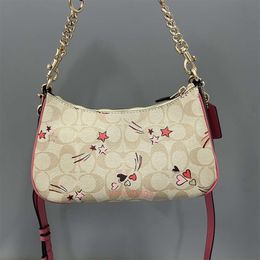 Diseñador de bolsas de lona Summer Teri Cadena Bolsa de axilas Amor Love Messenger Bag Femenino Femenino