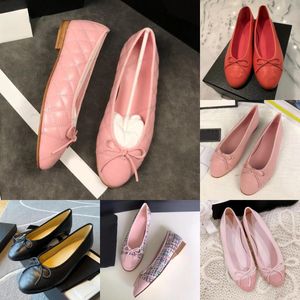 Designer dames kleding schoenen hoge hakken paris zwarte ballet flats dames gewatteerde echte lederen slip op ballerina luxe ronde teen dames feest trouwkantoor 35-42