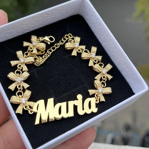 DUOYING personnalisé Bowknot Bracelet personnalisé cubique Zircon charmes chaîne lettre bracelets papillon pendentif bijoux cadeau pour les filles 231225