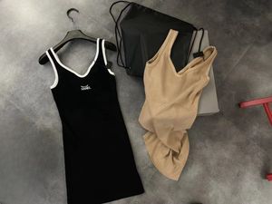 W101105 Vestido de diseñador de una pieza con cuello redondo para mujer, faldas de algodón de alta calidad sin mangas, vestido sin mangas