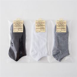 Chaussettes de cheville durables mode hommes/femmes et femmes chaussettes de sport courtes chaussettes de sport en coton bateau cheville chaussette à séchage rapide multicolore 90 Piars