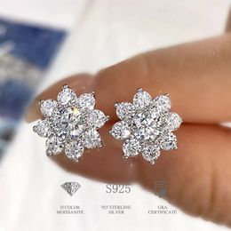 DW 05CT boucles d'oreilles fleur de diamant pour femmes réel 925 en argent Sterling Solitaire bijoux de fête de mariage 240227