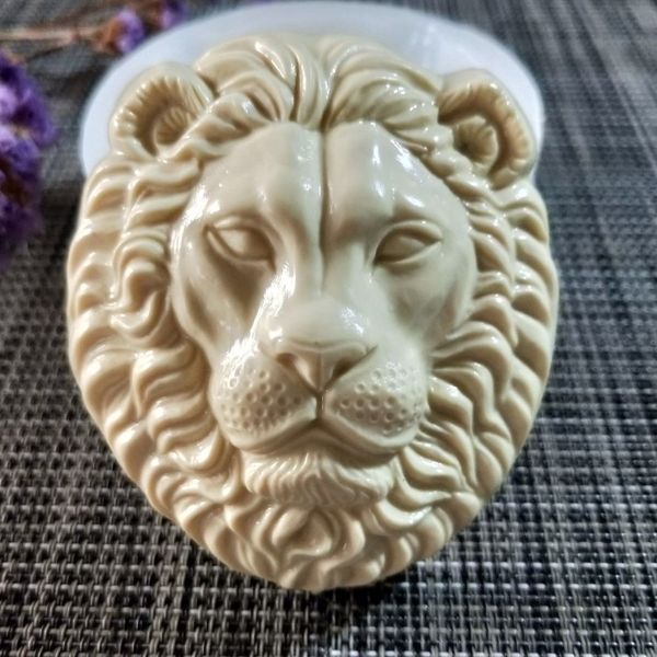 DW0137 PRZY animales cabeza de león molde de silicona molde de jabón hecho a mano moldes para hacer jabón vela molde de silicona resina arcilla molde 210225196U