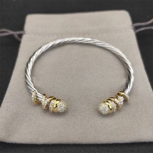 DY Brazalete Pulsera Diseñador de lujo Pulsera torcida Cabeza de perla Mujer Moda Pulseras versátiles Joyería Chapado en platino Regalos de boda 5 mm 4 mm de espesor