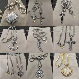 DY Collier de mode Designer de luxe de haute qualité exquis Premium Croix collier tournesol collier ancre pendentif corne pendentif élégant amoureux cadeau de mariage