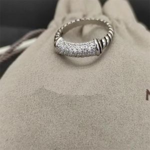 DY Luxe Sieraden Diamant Vintage Mode Dames Ring Top Designer 925 Sterling Zilveren Ring Tweekleurige Kruis Parel Verjaardagscadeau