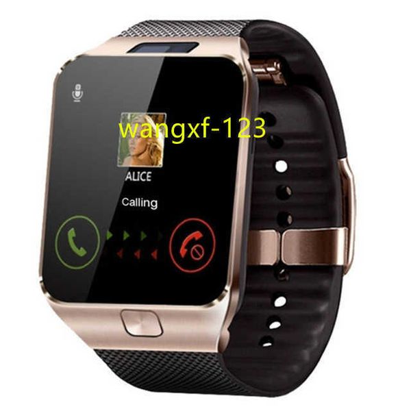 DZ09 Smart Watch Hot Sell Vendre une caméra de téléphone mobile bon marché Smartwatch Smart Watch avec carte SIM