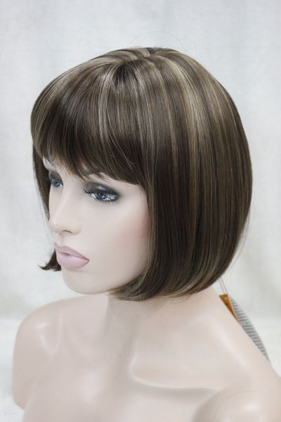 Perruque complète naturelle de cheveux raides courts de femmes brunes synthétiques de mode Cospaly