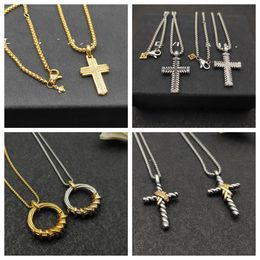 E1180 Dy Designer Collier Love Mens and Womens Pendant Colliers Fashion en acier inoxydable Collier Mans Valentin Gifts For Woman