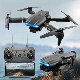 Drone E99 équipé d'une caméra HD WiFi FPV HD Quadcopter télécommandé double pliable avec fonction de maintien d'altitude, avion sans pilote abordable pour l'intérieur et l'extérieur