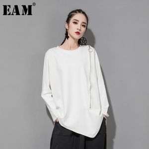 [EAM] 2021 nouveau printemps automne col rond à manches longues noir Oblique fermeture éclair ourlet irrégulier grande taille T-shirt femmes mode marée JQ706 210302