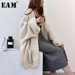 [EAM] Abrikoos Big Size Breien Cardigan Sweater Losse Fit V-hals Lange Mouw Vrouwen Mode Herfst Winter 1Y152 210918