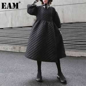 [EAM] Bandage chaud irrégulier manteau rembourré de coton à manches longues coupe ample femmes Parkas mode automne hiver 1DD0731 210819