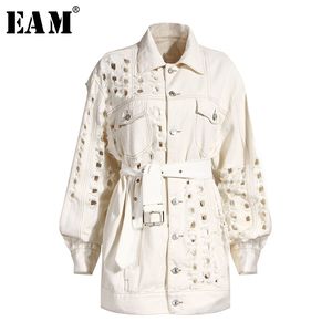 [EAM] Loose Fit Beige Trous Bandage Grande Taille Denim Veste Nouveau Revers À Manches Longues Femmes Manteau De Mode Marée Printemps Automne 1Y917 201112