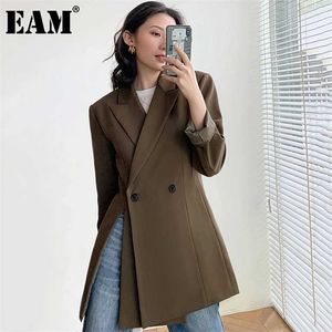 [EAM] Dames Double Breasted Coffee Blazer Notched Collar Lange Mouw Losse Jas Mode Lente Herfst 1DD5008 211122