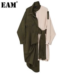 [EAM] Femmes Vert Rayé Split Grande Taille Robe Nouveau Lape Manches Longues Coupe Ample Mode Marée Printemps Automne 1DD0108 210309