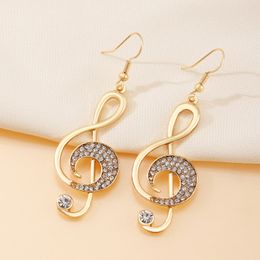 Pendientes de puño de orejas Joyas de joyas Treble Octava Música Clef nota de pescado Declaración de mujeres Dangle Elegence como damas v Drop entrega otkmj