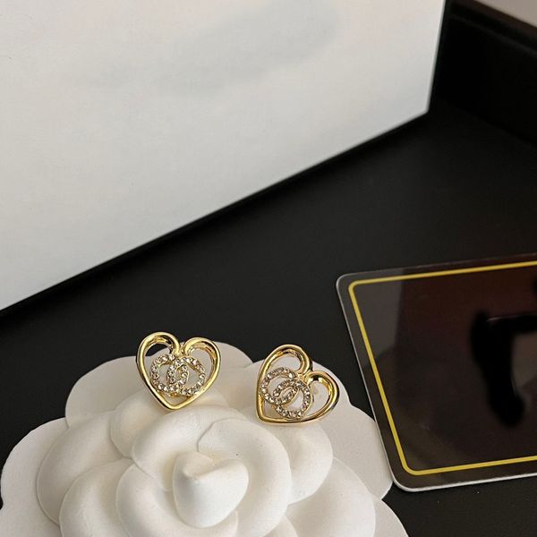 Bouculates Designer 18K Gold plaqué Fashion Fashion Femmes Bijoux Cadeaux pour les amis Amoureux de l'engagement du Memorial Day