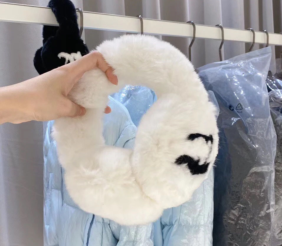 イヤーマフ模造ウサギの毛皮プラスベルベット冬暖かいファッションイヤーマフソフト 2 色クラシックスタイル