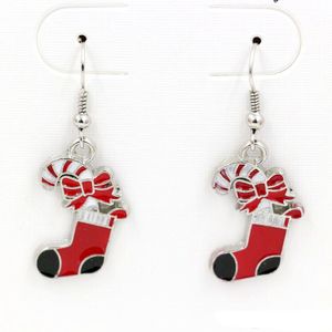 10 par/lote calcetines de Navidad esmaltados rojos pendientes de araña alambre de oreja de anzuelo de plata 42X16mm joyería DIY