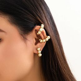 Boucles d'oreilles 1pair Unique punk ccb perles de balle boucles d'oreilles pour femmes à la mode pas de poignée d'oreille de piercing faux cartilage de boucles d'oreille