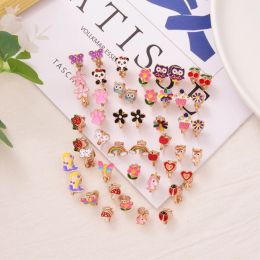 Boucles d'oreilles 20 paires Pas de boucles d'oreilles de design percées Clip sur les boucles d'oreilles filles Habillement Fitend Princess Play Jewelry Accessory for Kid