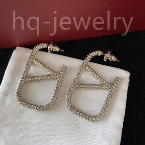 Oorbellen 2023 Designer voor dames dames hartvorm Pearl Crystal Gold Double V Letter S Sier Jewelry Classic IER